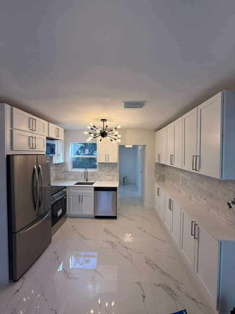 2 bedroom Single Family Residence at 3370 NW 9th Street, Sunrise Heights, Lauderhill — photo 2