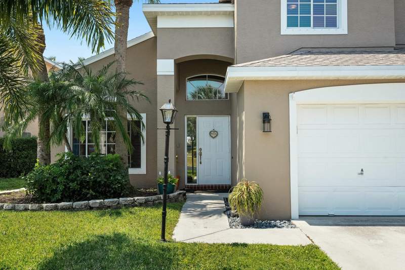 4 bedroom Single Family Residence at 2480 SE Springtree Place, Springtree, Stuart — photo 3