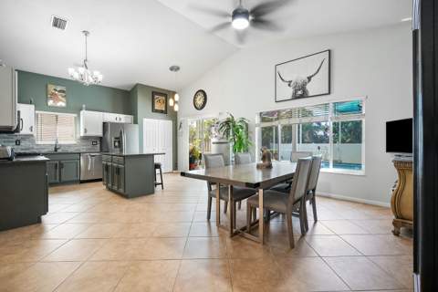 2480 SE Springtree Place, Stuart FL - photo 12 of 39