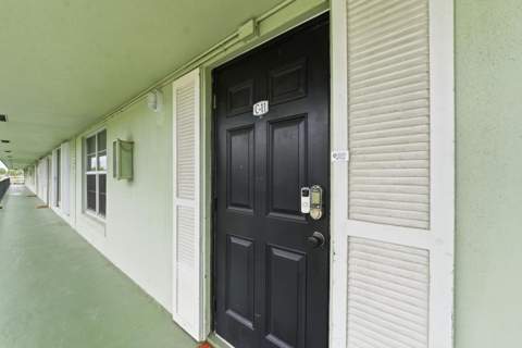 801 W Oakland Park Boulevard #Unit C11, Oakland Park FL - photo 9 of 14