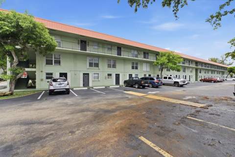 801 W Oakland Park Boulevard #Unit C11, Oakland Park FL - photo 8 of 14