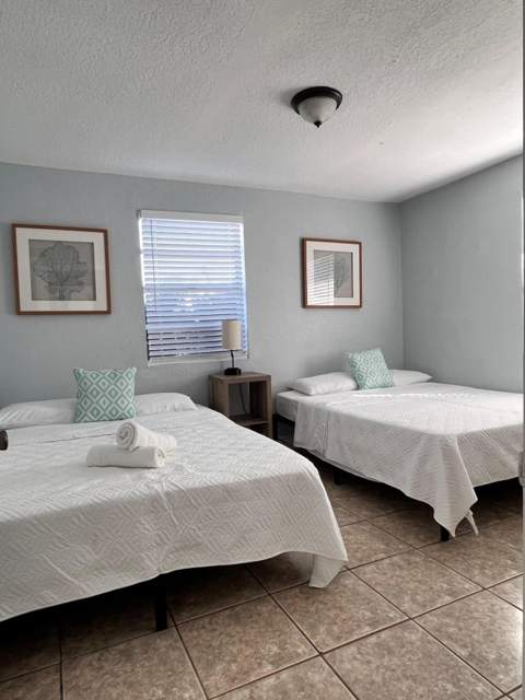 118 SW 12th Avenue, Delray Beach FL - photo 9 of 20