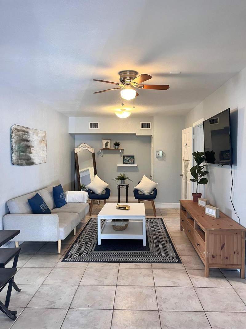 4 bedroom Single Family Residence at 118 SW 12th Avenue, Atlantic Park Gardens Delray, Delray Beach — photo 3