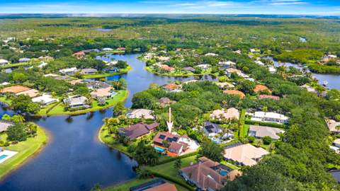 10290 SE Banyan Way, Jupiter FL - photo 16 of 17