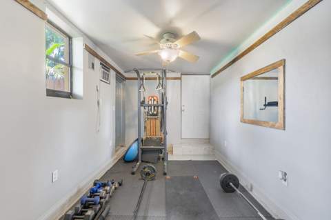 713 NE 35th Street, Oakland Park FL - photo 20 of 23