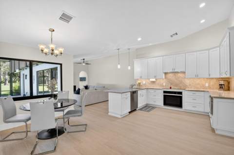 13399 Doubletree Circle, Wellington FL - photo 16 of 74