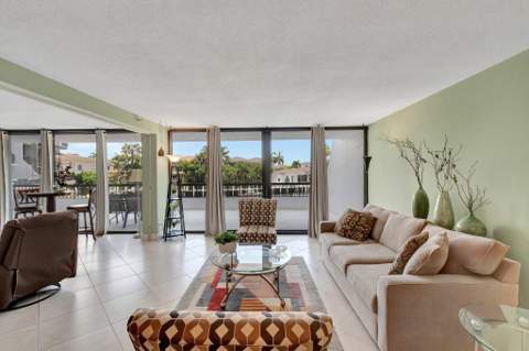 4740 S Ocean Boulevard #202, Highland Beach FL - photo 10 of 58