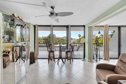 4740 S Ocean Boulevard #202, Highland Beach FL - photo 16 of 58