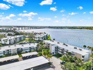 2 bedroom Condominium at 1950 SW Palm City Road #8-106, Circle Bay Yacht Club Condo, Stuart — photo 2