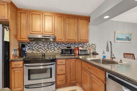 1950 SW Palm City Road #8-106, Stuart FL - photo 7 of 51