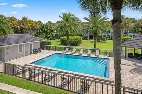 11863 Wimbledon Circle #532, Wellington FL - photo 21 of 25
