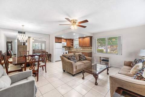 57 Canterbury, West Palm Beach FL - photo 6 of 25