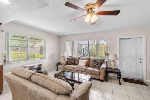 57 Canterbury, West Palm Beach FL - photo 9 of 25