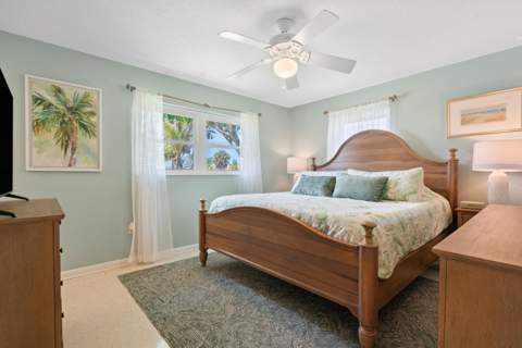 1621 Frances Avenue, Fort Pierce FL - photo 17 of 46