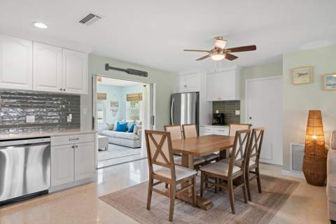 1621 Frances Avenue, Fort Pierce FL - photo 9 of 46