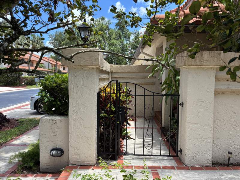 3 bedroom Townhouse at 7895 La Mirada Drive, La Mirada At Boca Pointe Condos, Boca Raton — photo 3