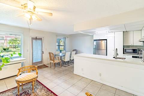 213 Fanshaw F, Boca Raton FL - photo 6 of 15
