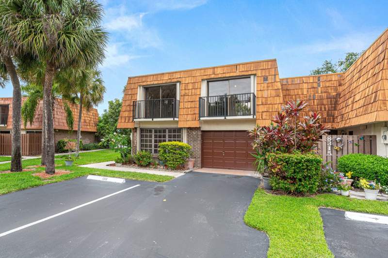 3 bedroom Townhouse at 8321 S Coral Circle, Woodville, North Lauderdale — photo 3