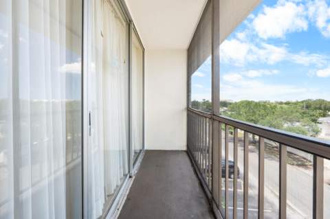 4501 NE 21 Avenue #406, Fort Lauderdale FL - photo 24 of 26