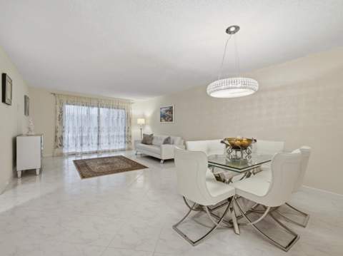 7280 Amberly Lane #201, Delray Beach FL - photo 7 of 59