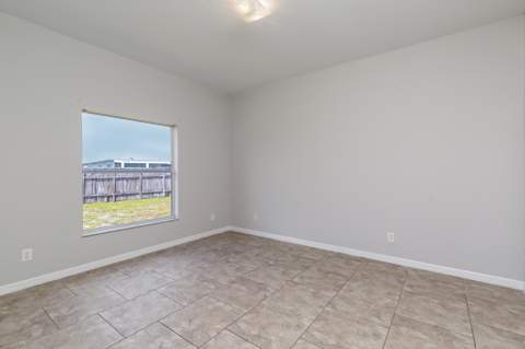 232 SW Aldoro Place, Port St. Lucie FL - photo 21 of 29