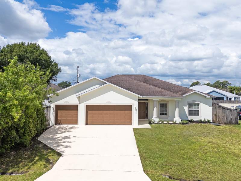 4 bedroom Single Family Residence at 232 SW Aldoro Place, Port St Lucie Section 34, Port St. Lucie — photo 3