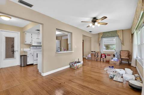 1104 W Ocean Avenue, Boynton Beach FL - photo 11 of 37