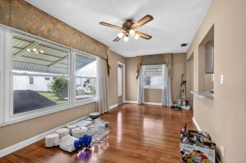 1104 W Ocean Avenue, Boynton Beach FL - photo 13 of 37