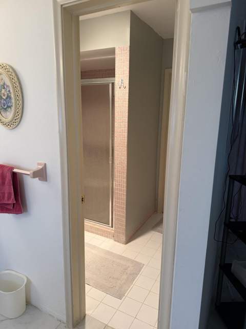 626 S Crescent Drive, Hollywood FL - photo 13 of 16