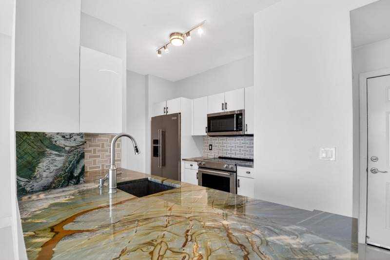 1 bedroom Condominium at 100 NE 6th Street #Ph 704, Marina Village At Boynton Beach Condo, Boynton Beach — photo 4