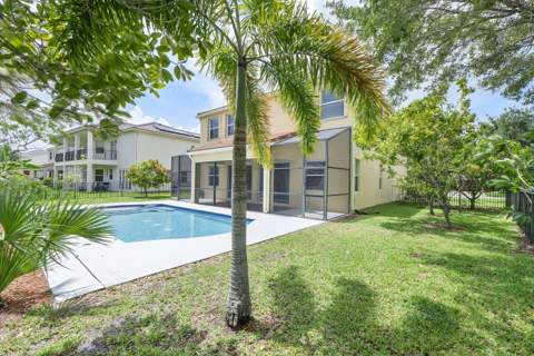 2392 Bellarosa Circle, Royal Palm Beach FL - photo 13 of 59