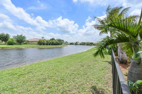 2392 Bellarosa Circle, Royal Palm Beach FL - photo 19 of 59