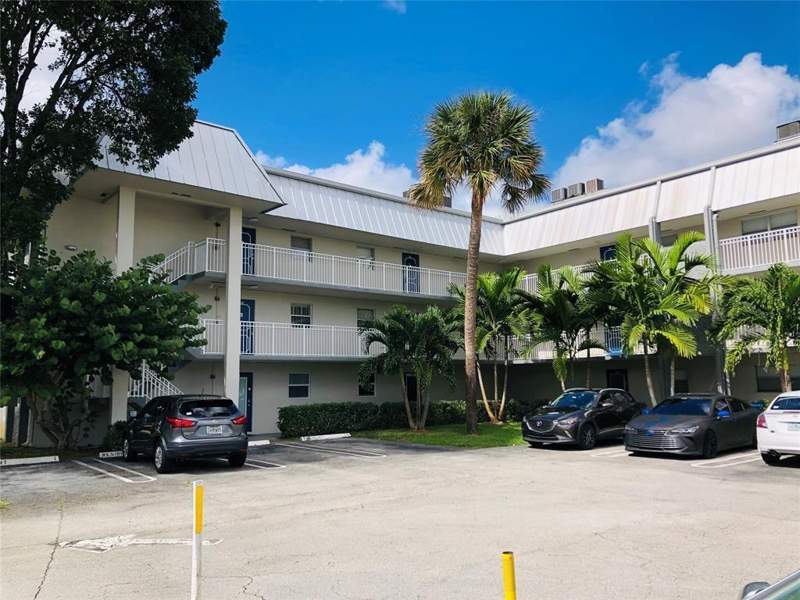 2 bedroom Condominium at 2960 Riverside Drive #312-2, Foxwood Hollow At Coral Springs, Coral Springs — photo 2