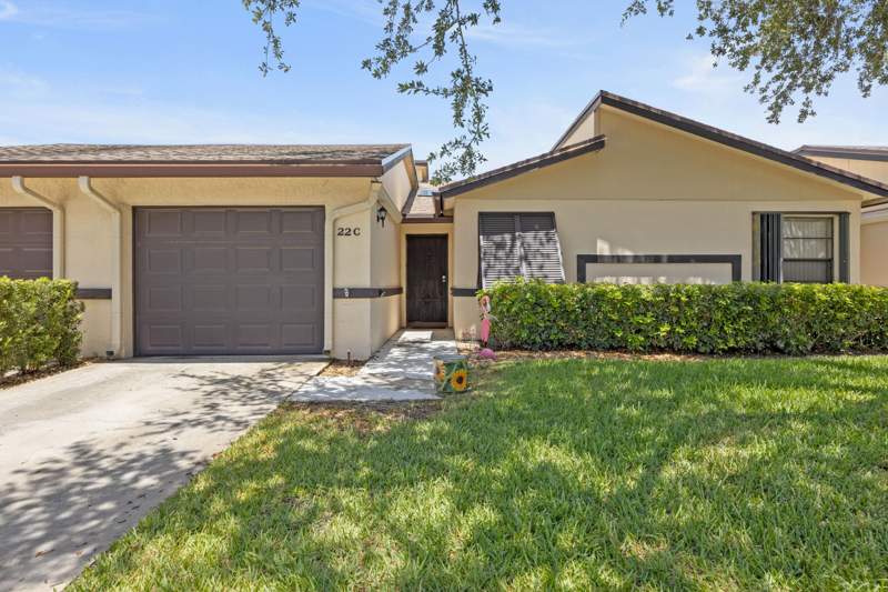 2 bedroom Villa at 22 Ridge Pointe Drive #C, Ridgepointe Woods Villas, Boynton Beach — photo 2