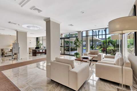 2000 Presidential Way #702, West Palm Beach FL - photo 20 of 23