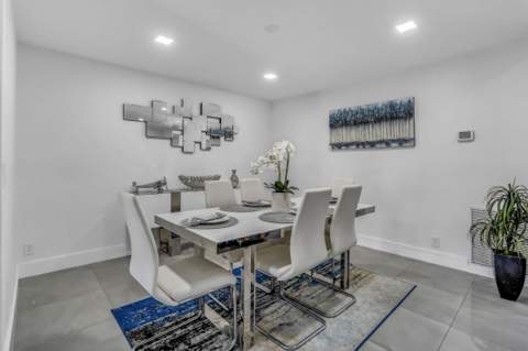 8555 SW 1st Place, Coral Springs FL - photo 10 of 35