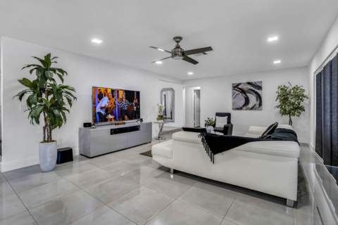 8555 SW 1st Place, Coral Springs FL - photo 15 of 35