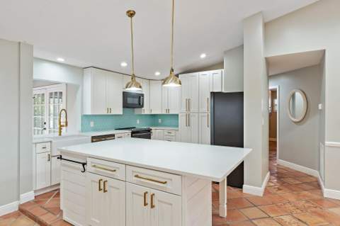 18169 Lake Bend Drive, Jupiter FL - photo 16 of 52