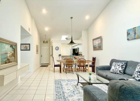 10975 Dolphin Palm Court #B, Boynton Beach FL - photo 18 of 53