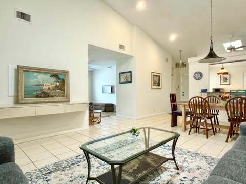 10975 Dolphin Palm Court #B, Boynton Beach FL - photo 19 of 53