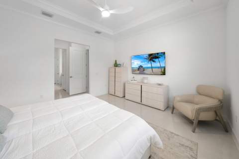 4588 Matilda Court, Delray Beach FL - photo 16 of 50