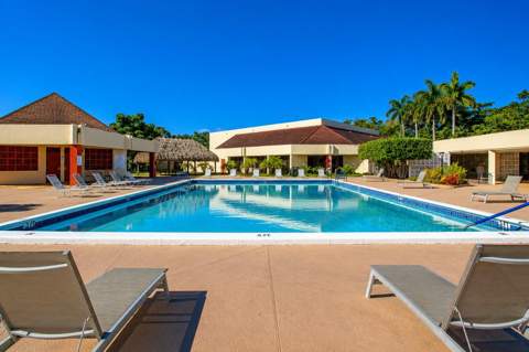2750 W Sunrise Lakes Drive #112, Sunrise FL - photo 16 of 19