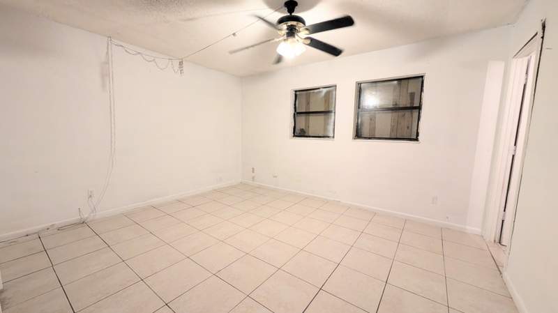 4 bedroom Single Family Residence at 455 Janice Avenue, Woodham Sub, South Bay — photo 3