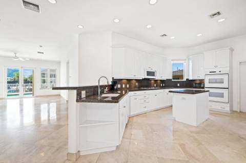 1630 SE 11th Street, Fort Lauderdale FL - photo 9 of 29