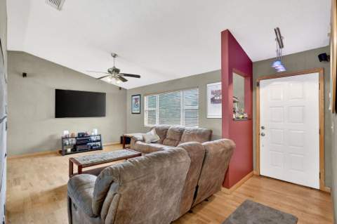 641 SE Streamlet Avenue, Port St. Lucie FL - photo 16 of 41
