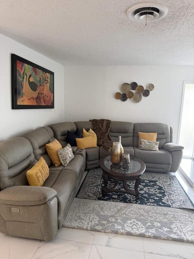 3 bedroom Single Family Residence at 4150 NW 26th Street, Forward , Lauderhill — photo 3