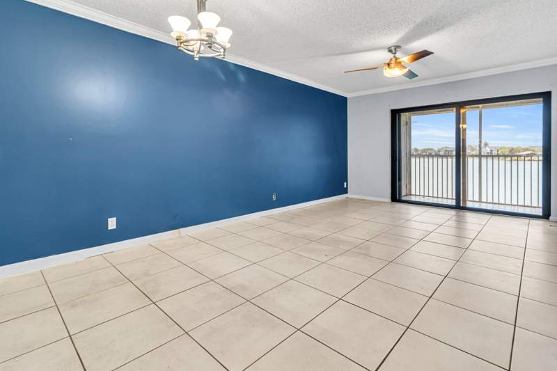 2 bedroom Condominium at 5510 Lakeside Drive #202, Viewpointe Condo, Margate — photo 5