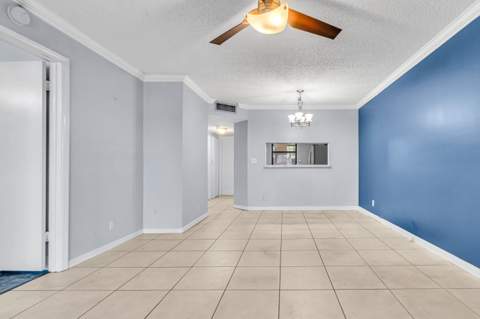 5510 Lakeside Drive #202, Margate FL - photo 9 of 27