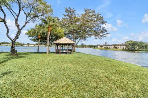 5510 Lakeside Drive #202, Margate FL - photo 24 of 27
