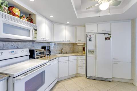 5070 N Ocean Drive #10c, Singer Island FL - photo 12 of 41
